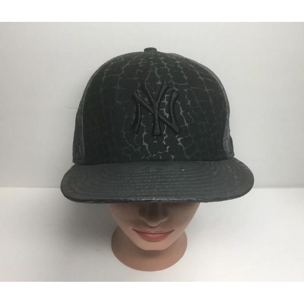 New York Yankees New Era 59fifty MLB Truckers Hat Baseball Cap Size 7 5/8 - Picture 1 of 8